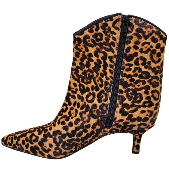 On 34th Women Aatira Kitten Heel Western Booties Size 9M Leopard Print Cow Fur - Picture 3 of 5